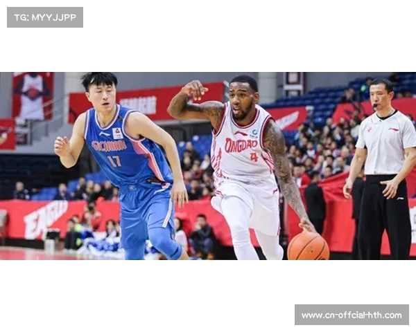 外援亚当斯回应疆厦冲突:只是打球,没注意赢着球 外援亚当斯回应疆厦冲突:只是打球,没注意赢着球