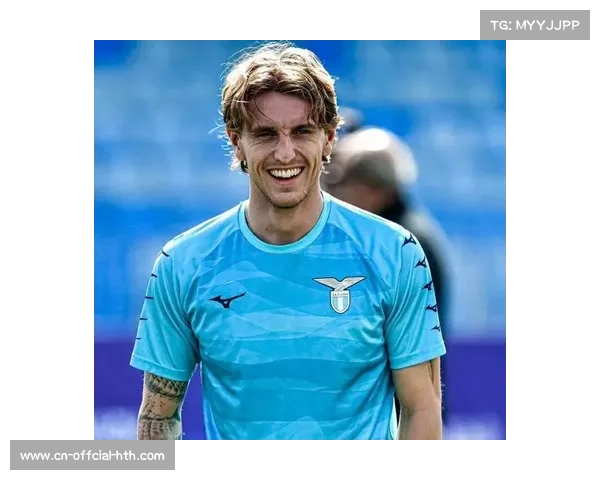 福法纳奔袭半场失误,米兰中场潜力与遗憾并存 福法纳奔袭半场失误,米兰中场潜力与遗憾并存